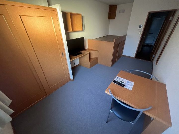 レオパレスコレマサの居間