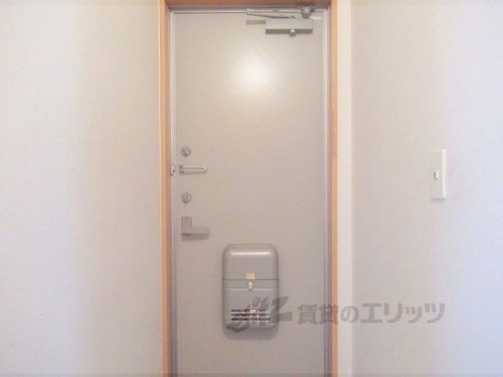 パークハイムAの玄関