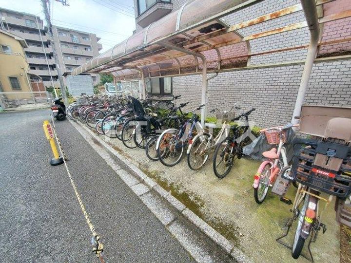 ラ・フォレ薬円台の地図