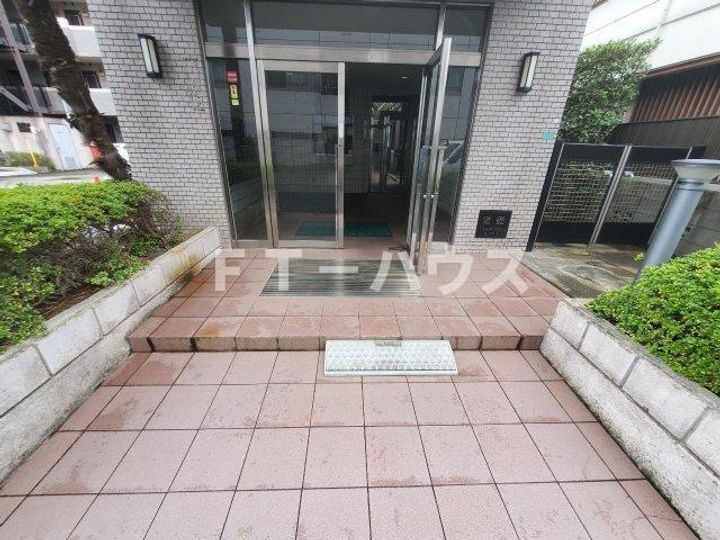 ラ・フォレ薬円台の地図