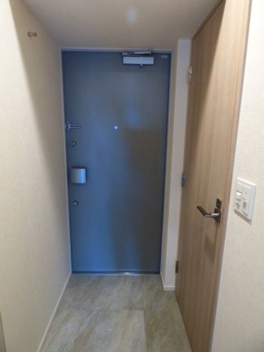 スタイリオ川崎の玄関