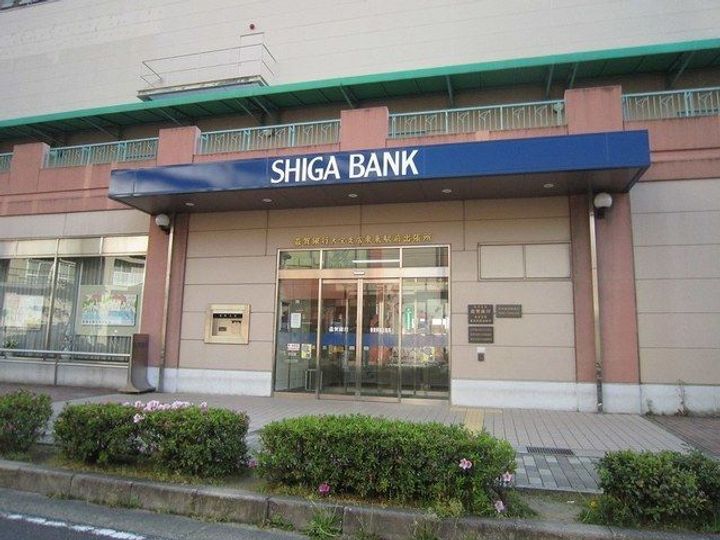 シャルマンフルールIの周辺