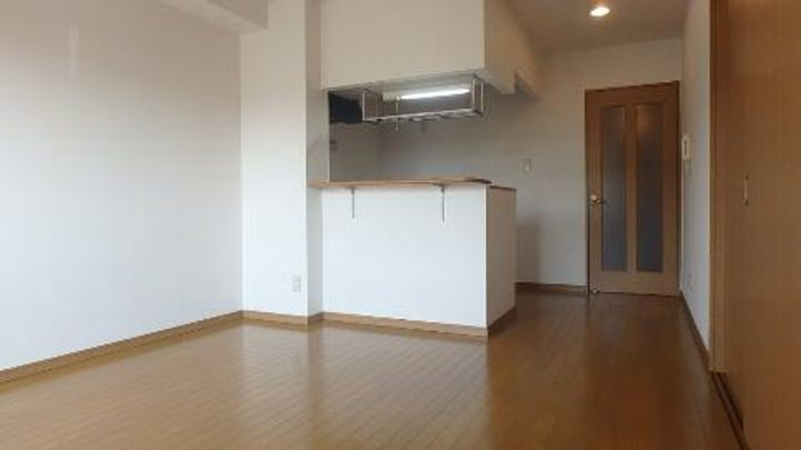 ピュアタウンIIの居間