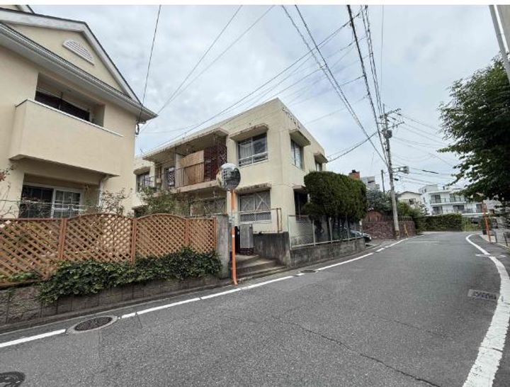 福岡県福岡市中央区六本松4(マンション)の賃貸物件の外観