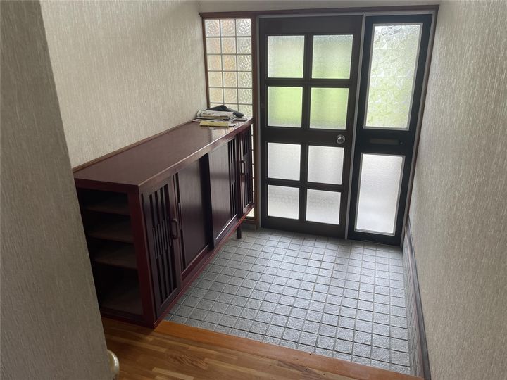 青森県青森市幸畑1(一戸建)の賃貸物件の玄関