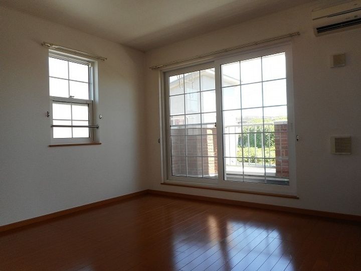 千葉県東金市田間3(アパート)の賃貸物件の居間