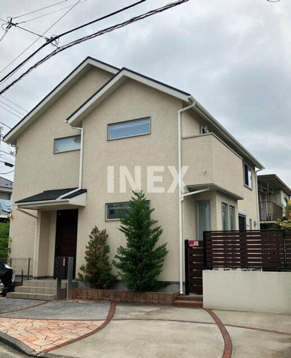 神奈川県横浜市戸塚区品濃町(一戸建)の賃貸物件の外観