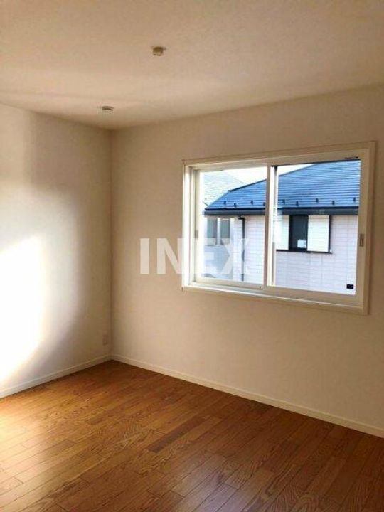 神奈川県横浜市戸塚区品濃町(一戸建)の賃貸物件の居間