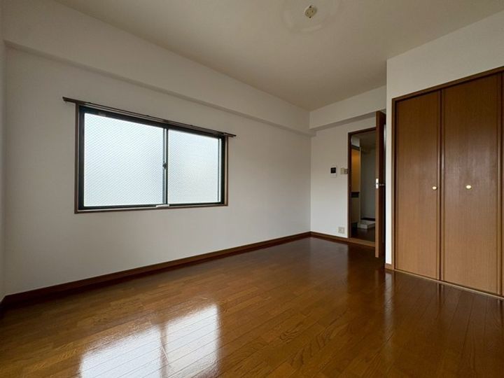 NAKASHIMA BLDGの居間