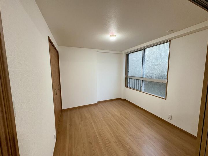 石川台コーポラスの内装