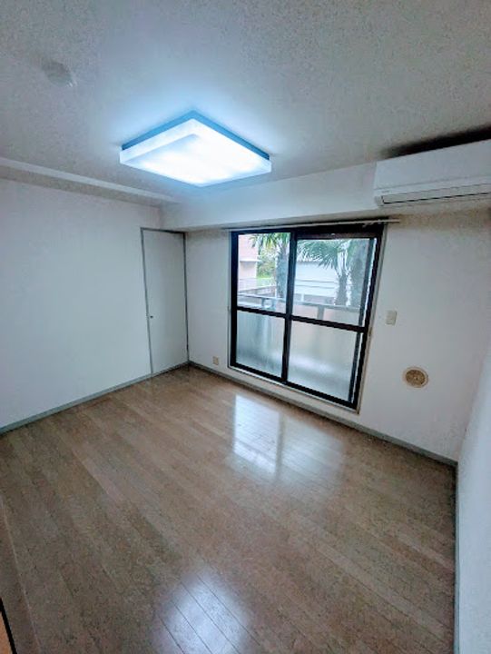 SRコートの内装