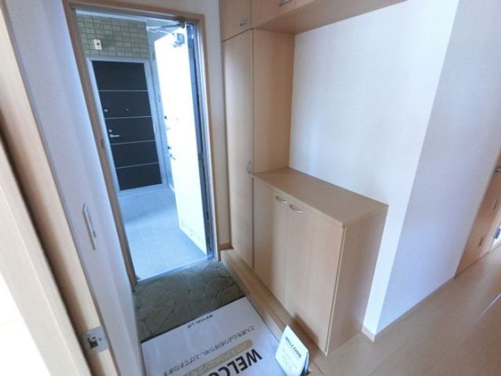 群馬県高崎市浜尻町(アパート)の賃貸物件の玄関