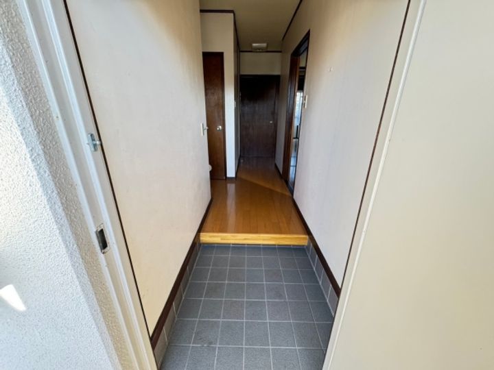 大みか中央ビルの玄関