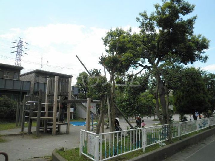 CASA22(カーサ22)の周辺