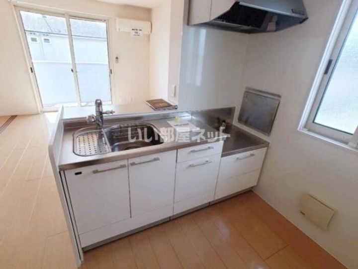 栃木県鹿沼市貝島町(アパート)の賃貸物件のキッチン