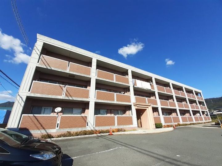 山口県防府市牟礼柳(マンション)の賃貸物件の外観