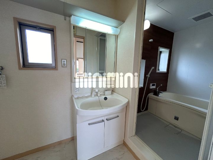 ニューポート未来の内装