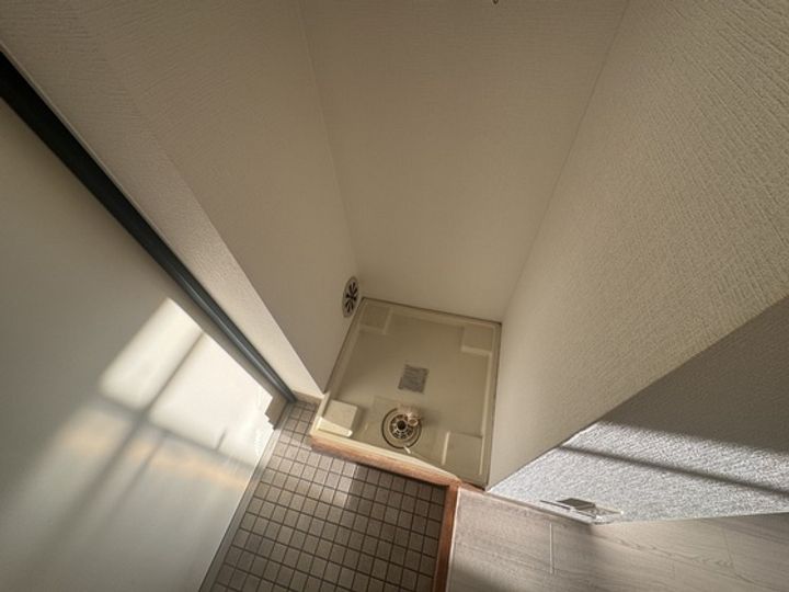 Shoei Building No.11の内装