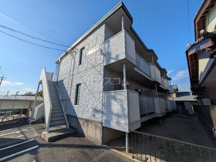 ヒューマン緑丘の外観