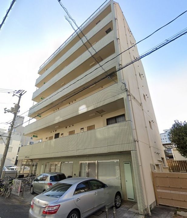 大学町マンションの外観