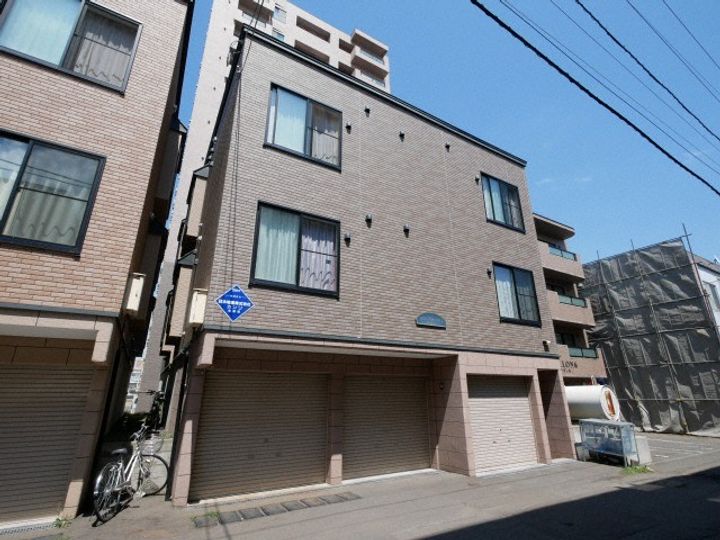 北海道札幌市中央区南六条西12(アパート)の賃貸物件の外観