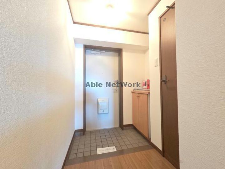 岐阜県岐阜市茜部菱野3(マンション)の賃貸物件の玄関