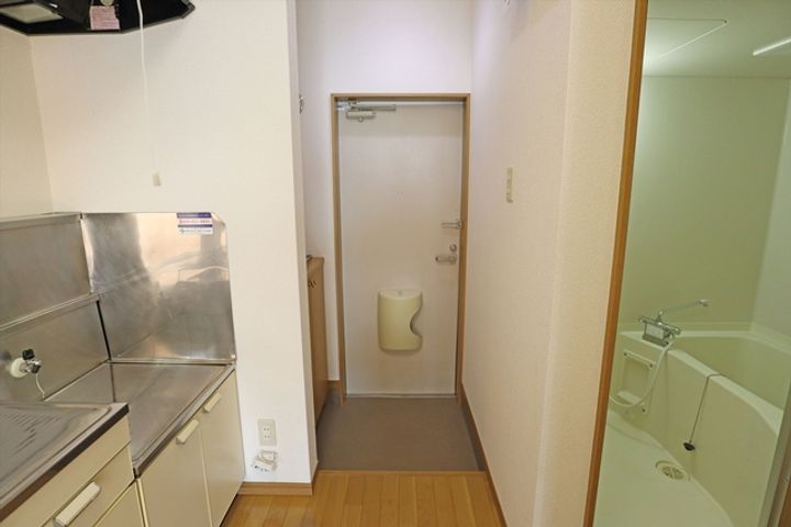 ユアプラザ水口の玄関