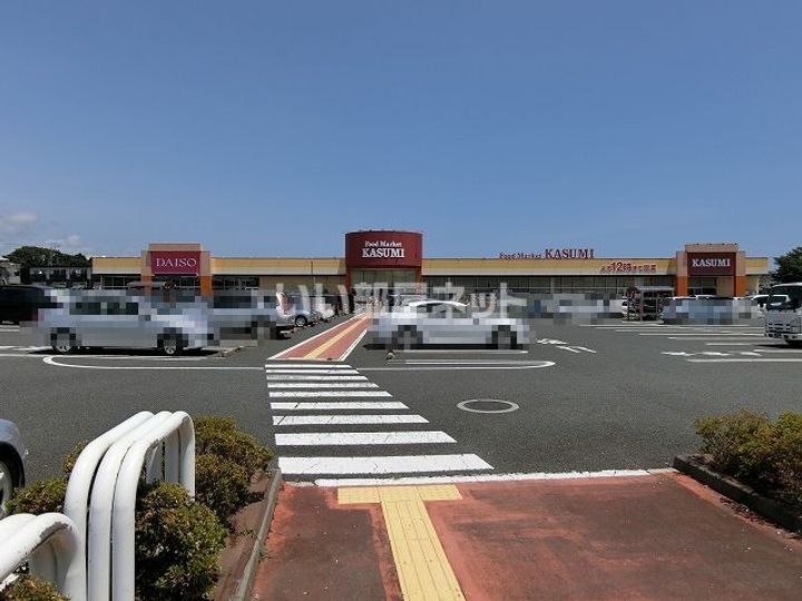 ラフレシールAの周辺