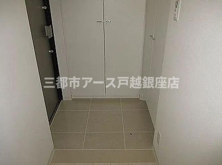 メイクスデザイン蒲田ウエストの玄関