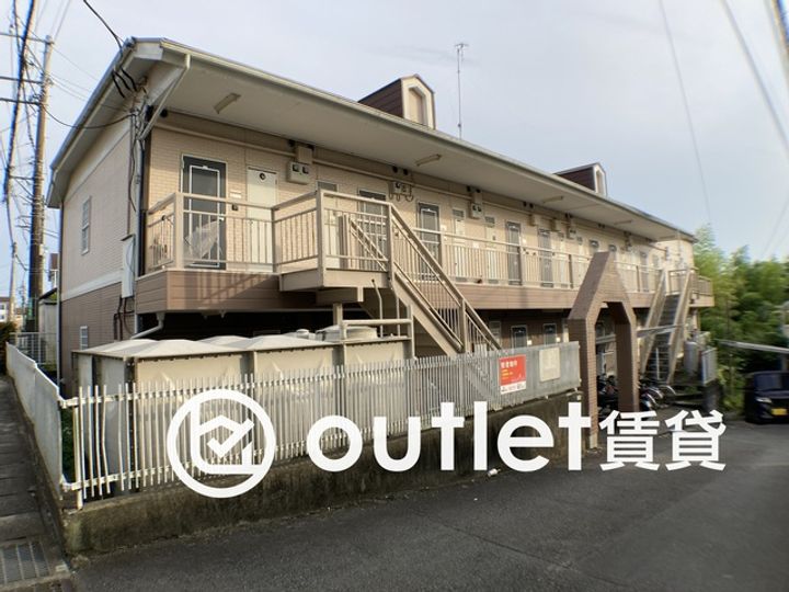 神奈川県厚木市飯山南1(アパート)の賃貸物件の外観