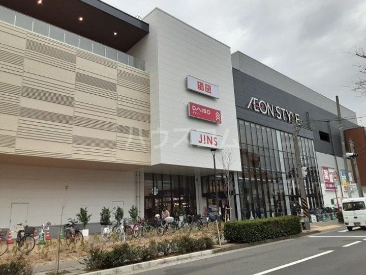 ハイツリヴァ・スターの周辺