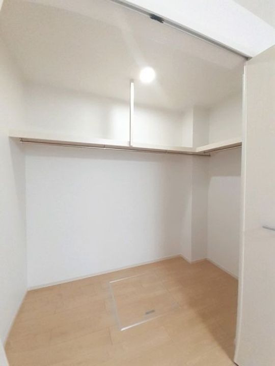 ブリーゼ豊岡Bの内装