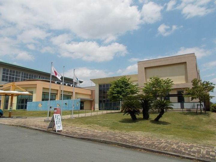 ブリーゼ豊岡Bの周辺
