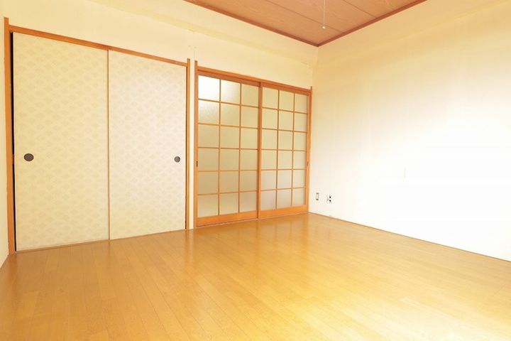 千葉県浦安市堀江5(マンション)の賃貸物件の居間