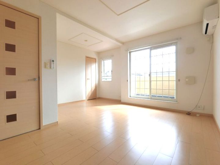 千葉県千葉市緑区誉田町1(アパート)の賃貸物件の居間