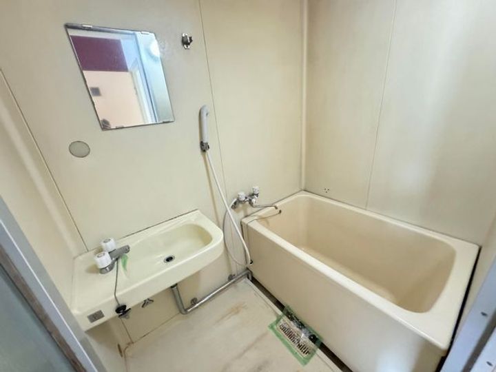 レーベンカワムラの風呂