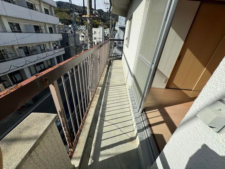 レーベンカワムラの内装