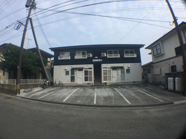 岡岳パインコーポの外観