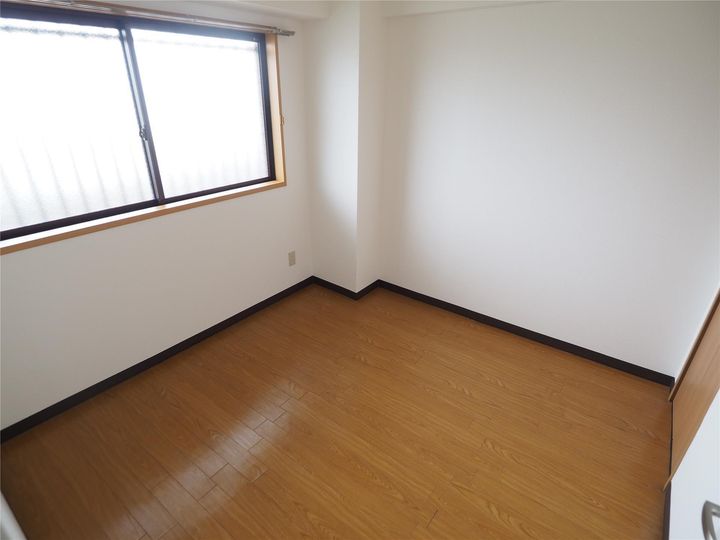 マンション桜の内装