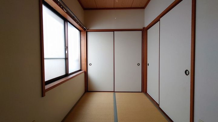 ヴェルドミールの内装