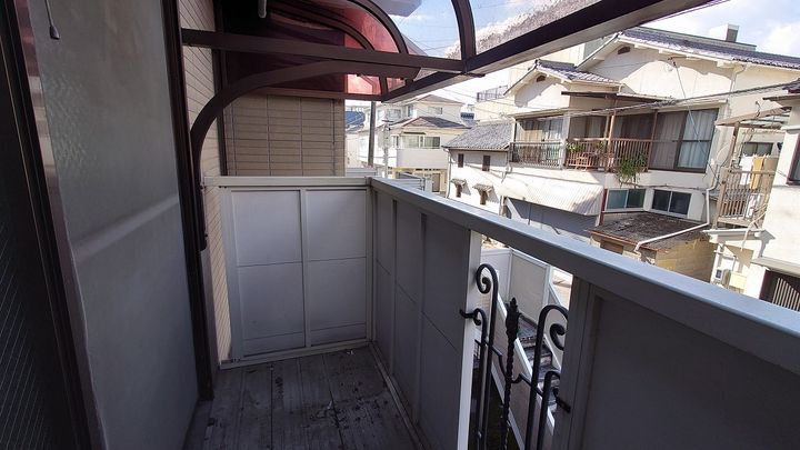 ヴェルドミールの内装