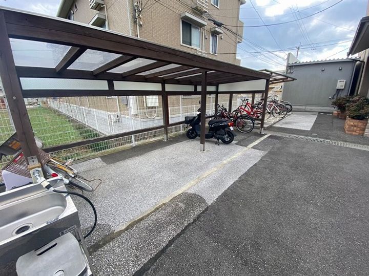 高知県香南市野市町西野(マンション)の賃貸物件の地図