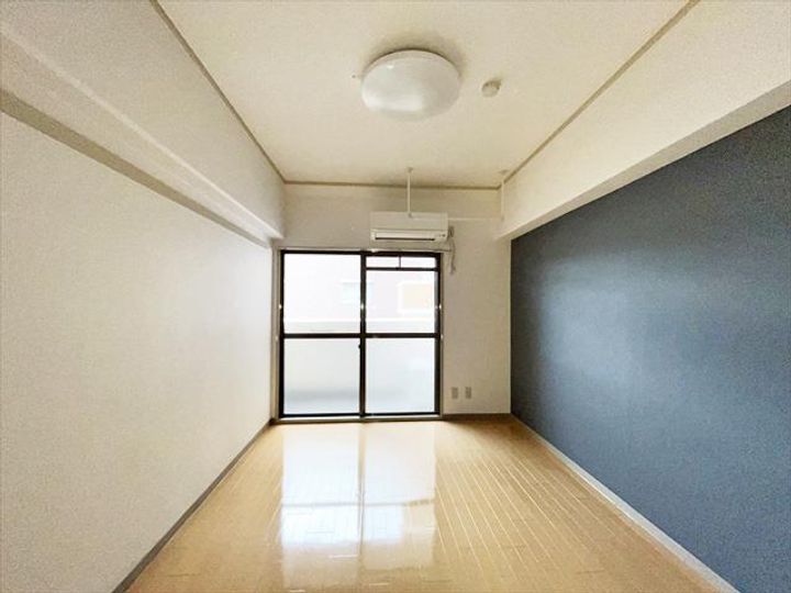 サンシャイン緑町IIの居間