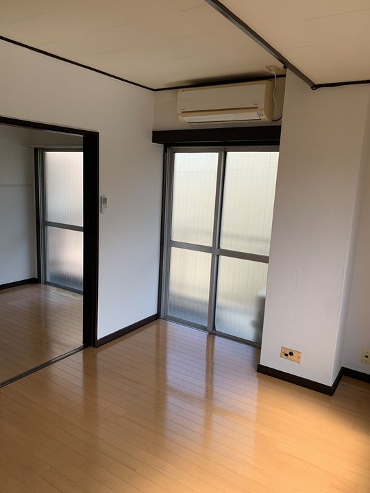 ブラザ山田の内装