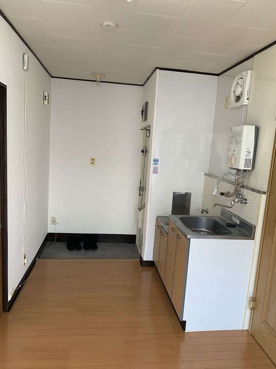 ブラザ山田の内装