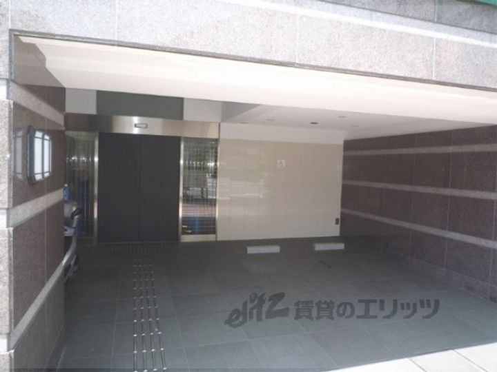 プレサンスNEO京都烏丸の地図