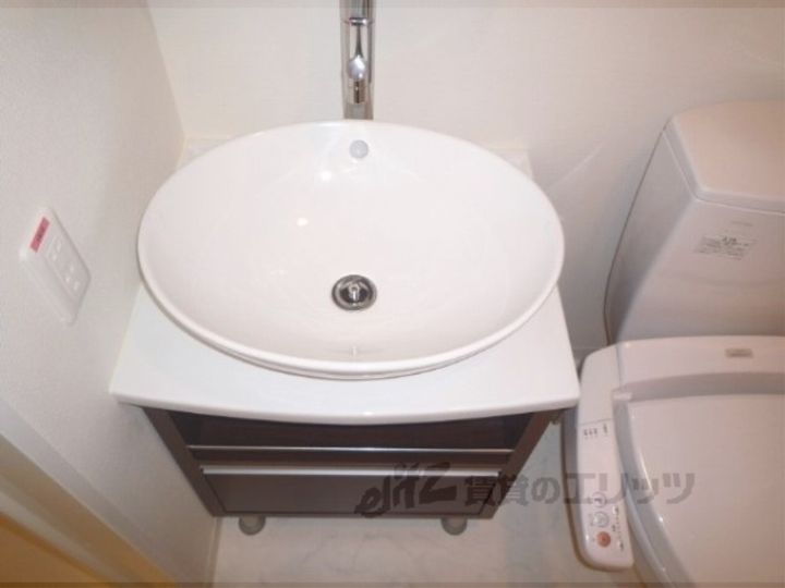 プレサンスNEO京都烏丸の内装