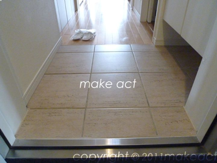 クロスレジデンス白金高輪の玄関