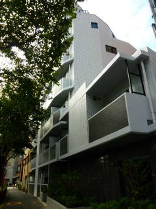 RISE NAKANO MATSUGAOKAの外観