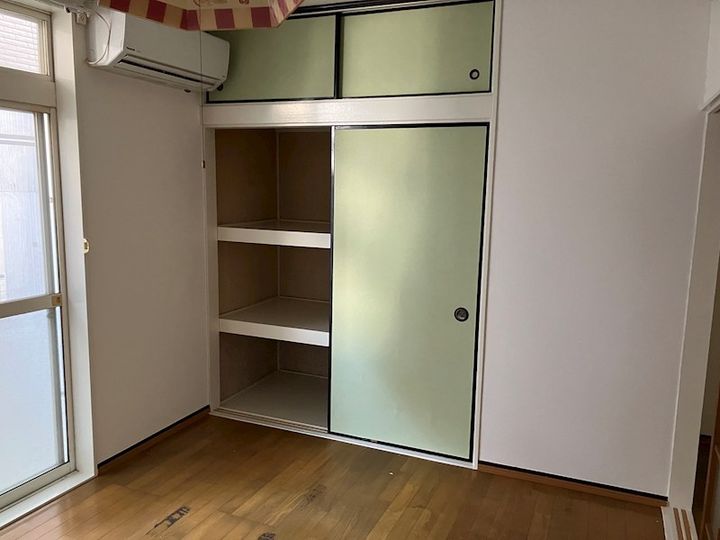 テラスTENSHOWの居間